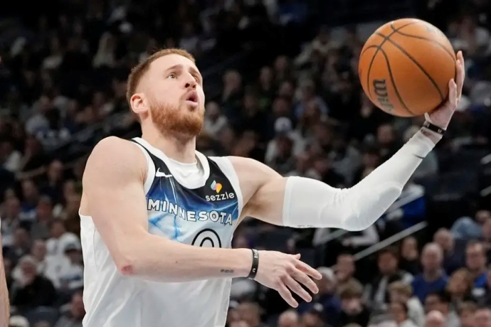 湖人报价迪文琴佐被拒，外线引援受阻